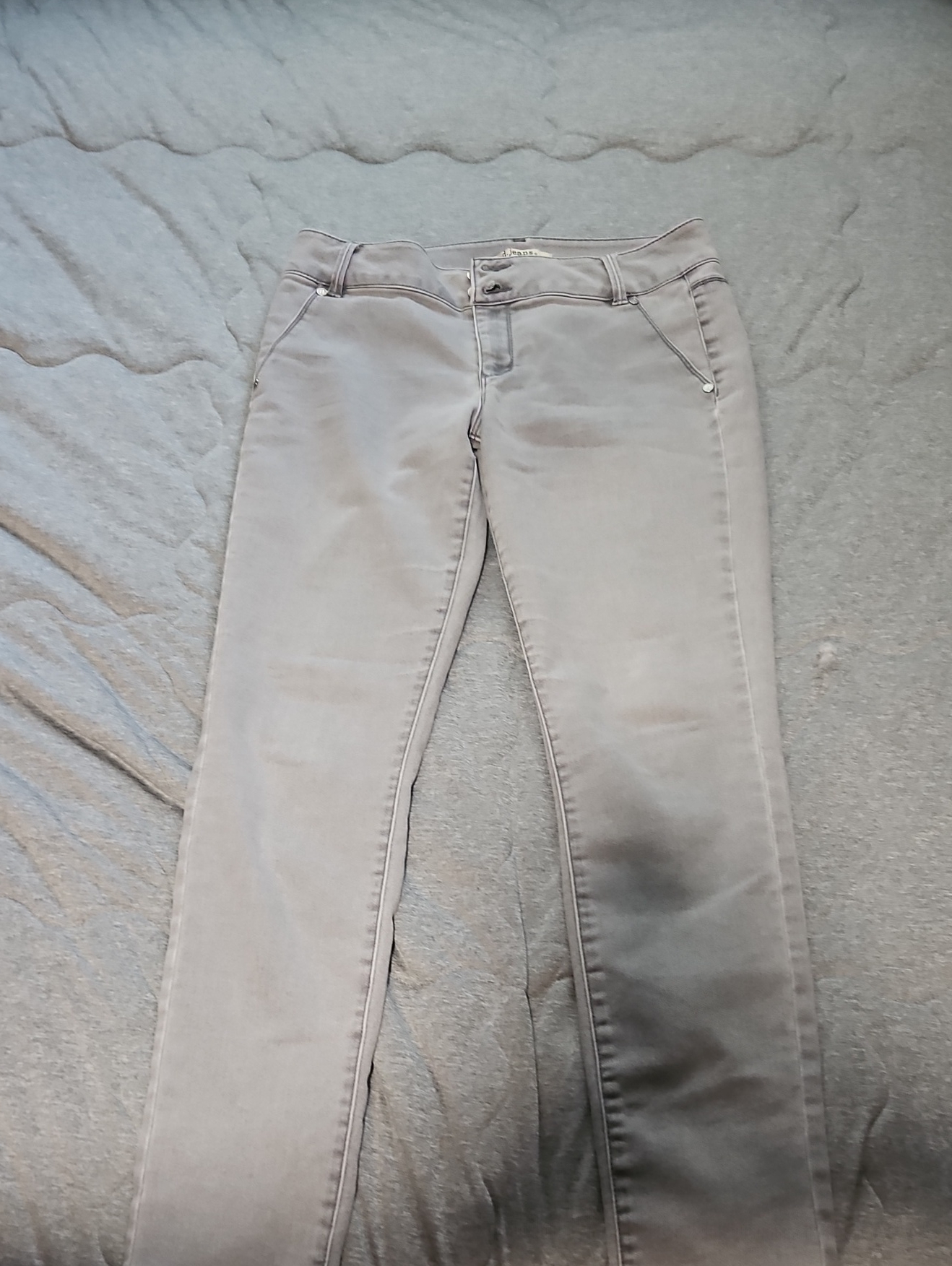 D. Jeans Light Gray Jeans
